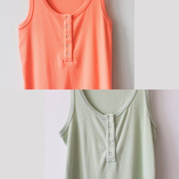 Sonoma Green Salmon Ribbed Scoop Neck Button Tank Top Bundle 2 Shirts Medium - Picture 2 of 4